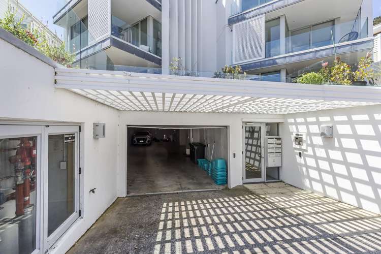 2a/22 Telford Terrace Oriental Bay_11