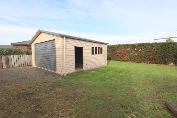 146 Edinburgh Crescent Waikiwi_20