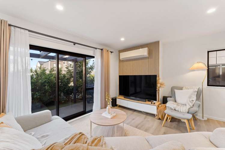 63 Black Beech Crescent Takanini_2