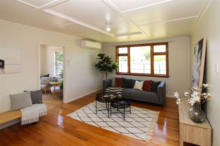 284 High Street South Carterton_11