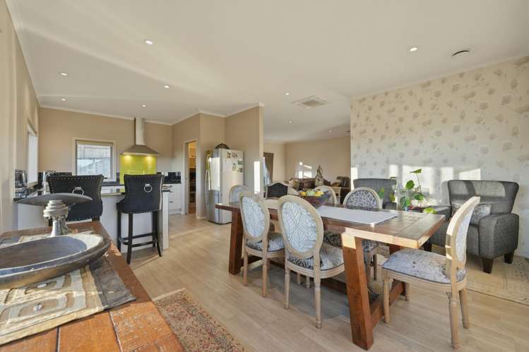 85C Dixon Road Glenview_3