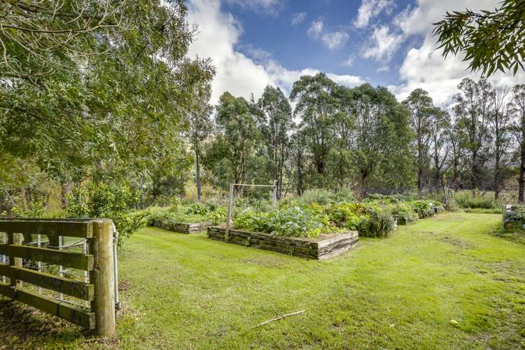 'Cape South' - 55 Waipuka Road Waimarama_42