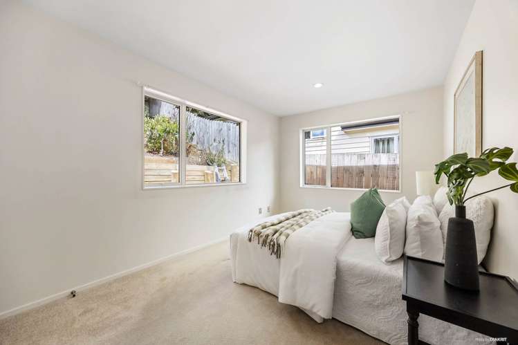 80 Kaipatiki Road Glenfield_22