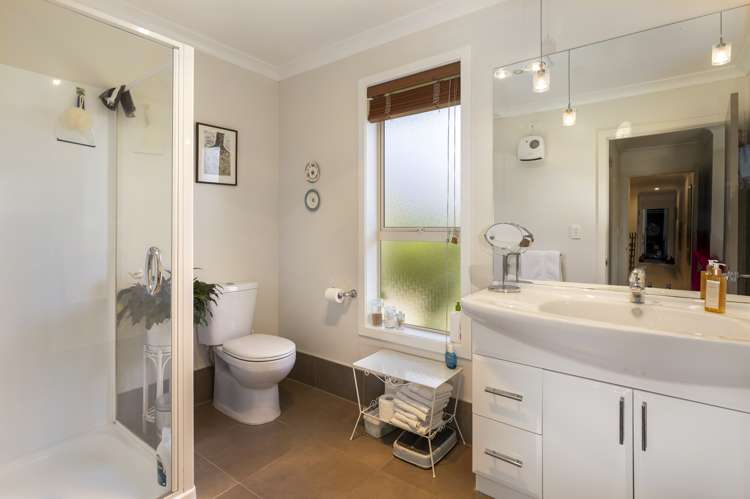 4 Easthaven Place Redwoodtown_14