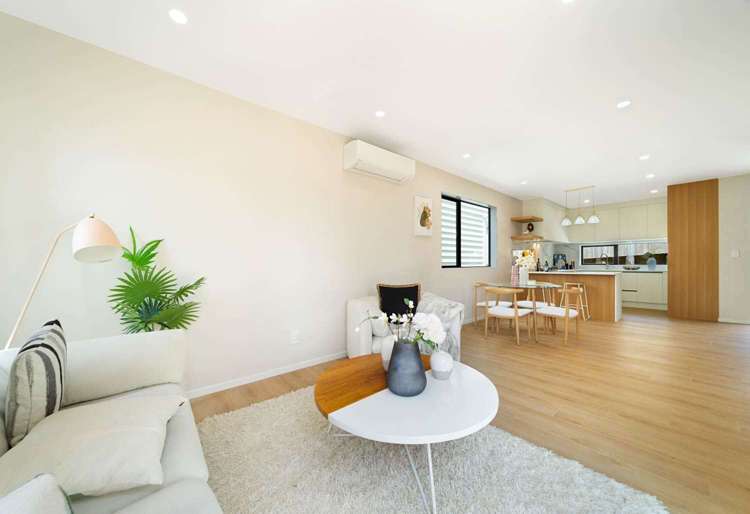 8B Mason Street New Lynn_9