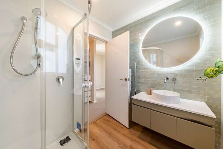 70B Heretaunga Square Silverstream_31