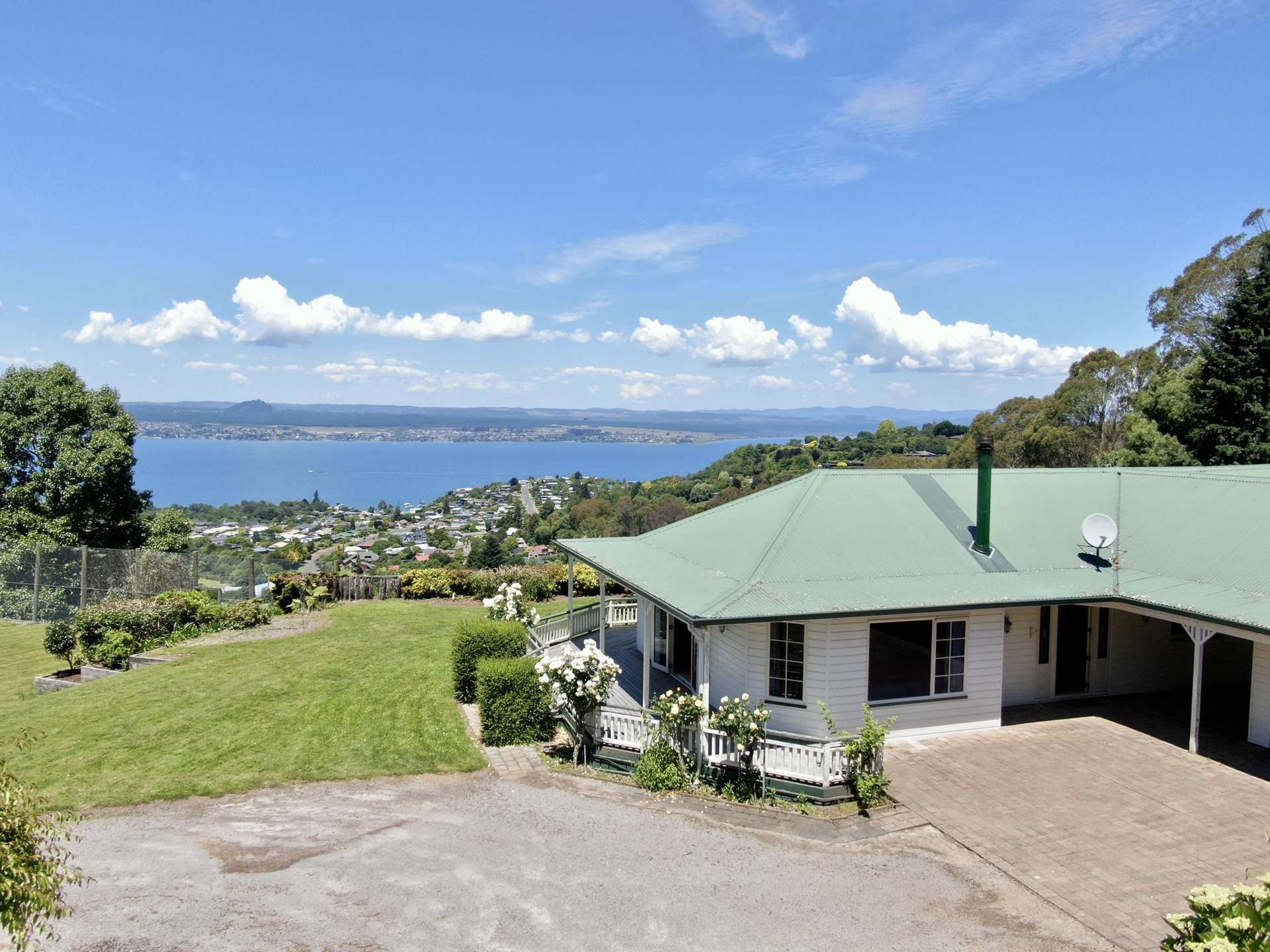 65 Te Moenga Park Acacia Bay_0