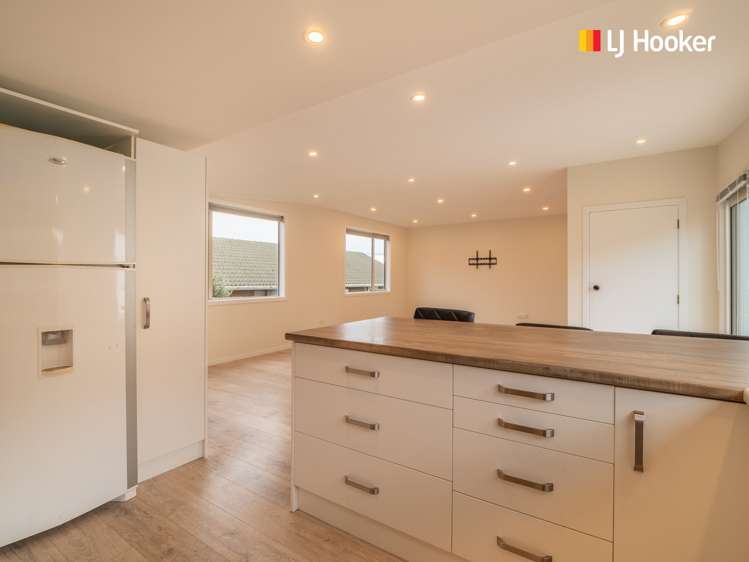 14 Shand Street Green Island_9