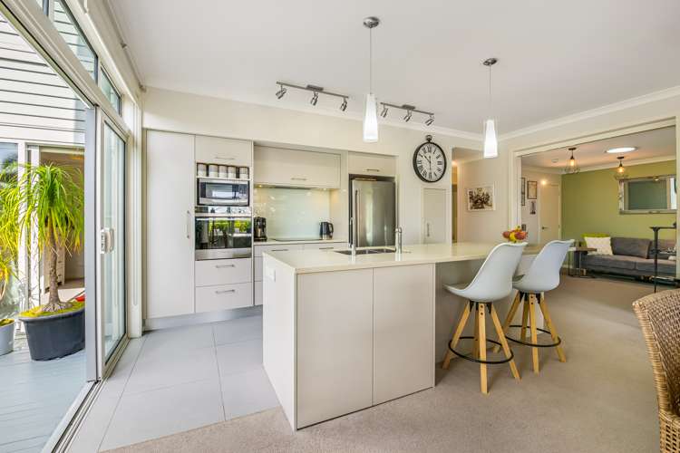 6 Park Lane Orewa_14