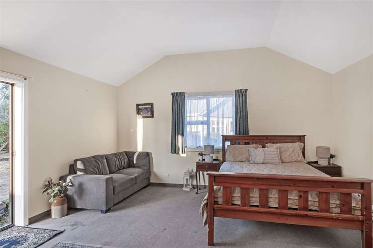 679 Depot Road Oxford_27