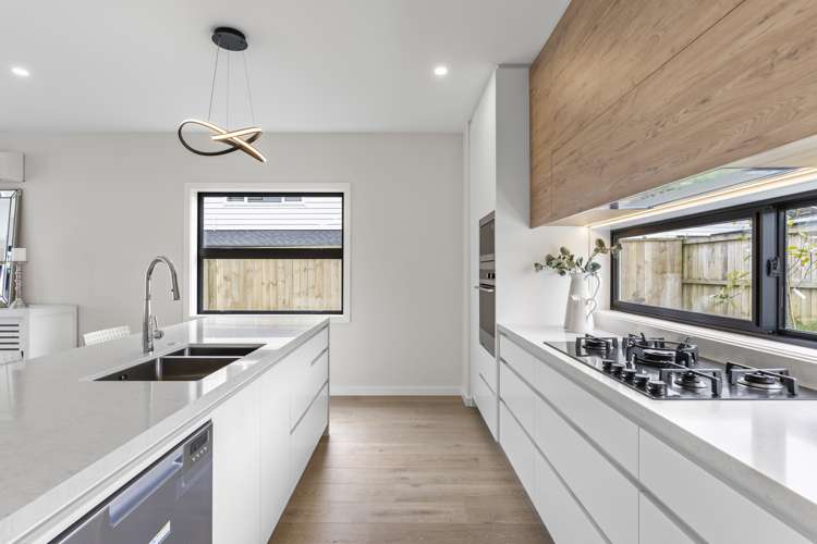 13b Gulf Crest Bucklands Beach_3