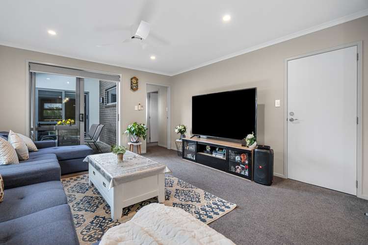 3 Empire Crescent Papamoa_5