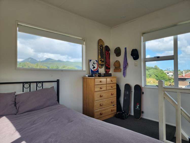 12a Pitcairn Street Oakura_13