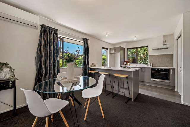 Unit 2/65 Kuaka Crescent Bromley_3