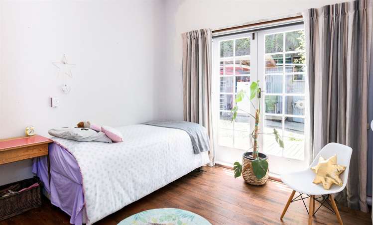 98 Russell Street Stepneyville_6