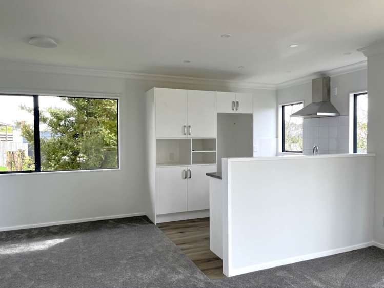 61A Ranui Avenue Ranui_5