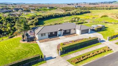43 Te Ara Aukati Terrace_3