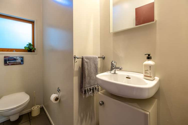 56 Wharf Road Ostend_14