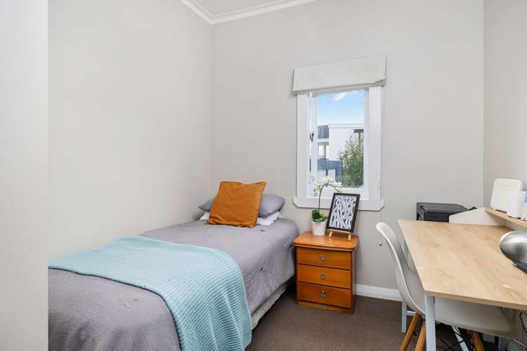 9 Lynwood Road New Lynn_17