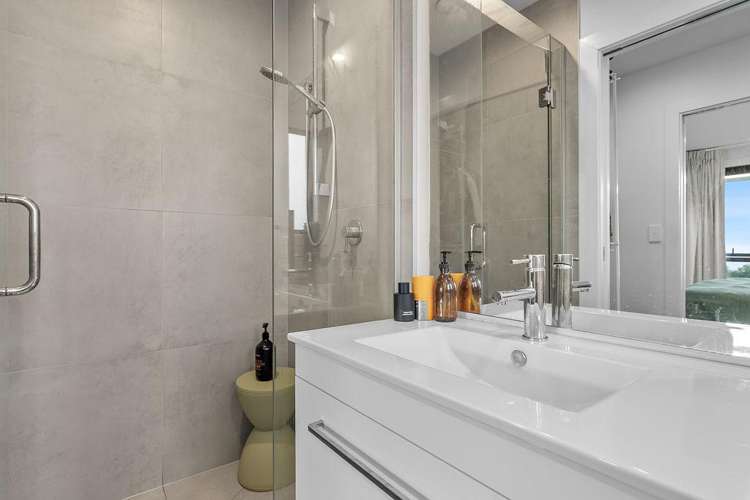 101 Burdon Loop Lake Hawea_10