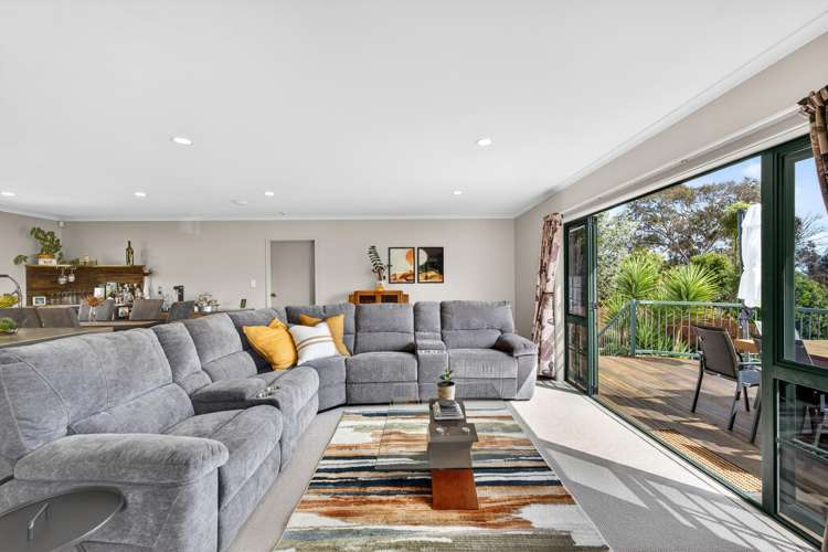 16 Awarua Crescent_1