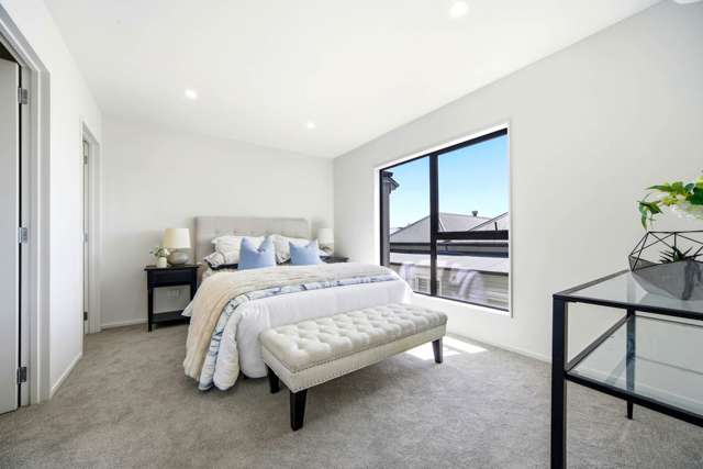 2/2 Coronation Street Belmont_4