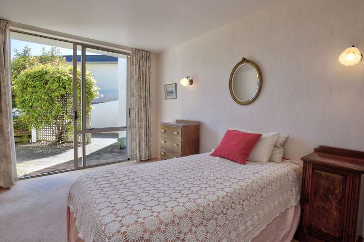 19 Bay View Road Kelvin Heights_12