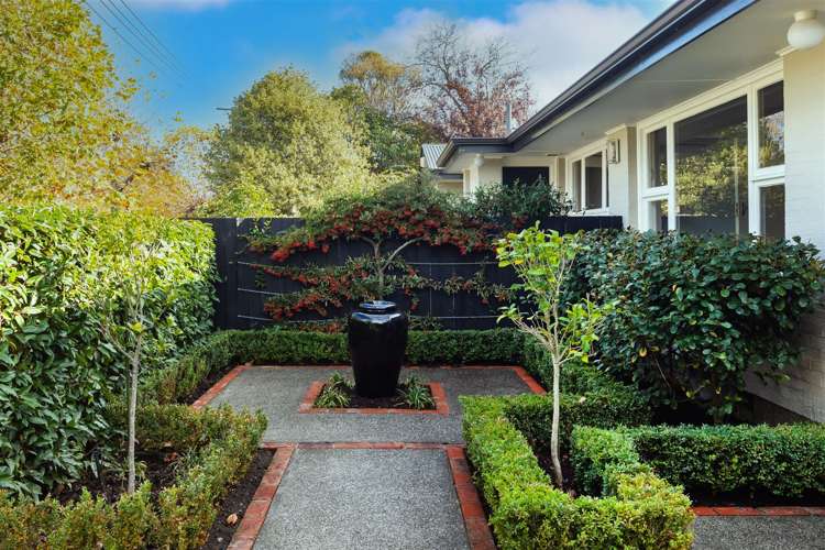 6 Wroxton Terrace Merivale_1