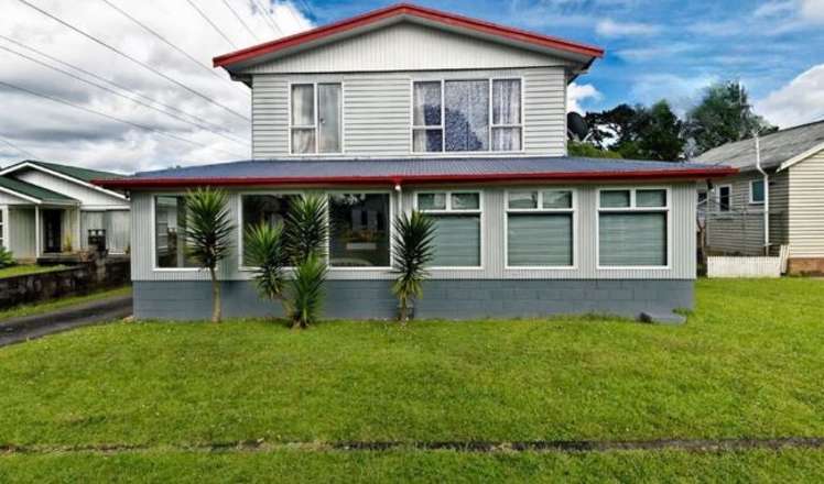 46 Queen Mary Avenue New Lynn_1