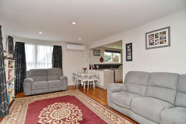 27 Kings Avenue Waikuku Beach_2