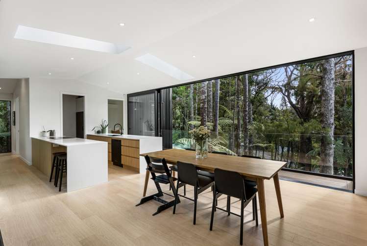 294 Konini Road Titirangi_6