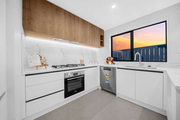 Lot 4/1 Ware Place Pakuranga Heights_5
