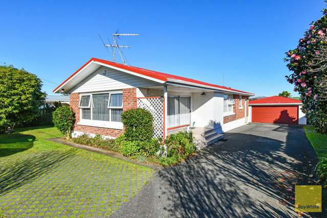 64 Grove Road Papakura_1