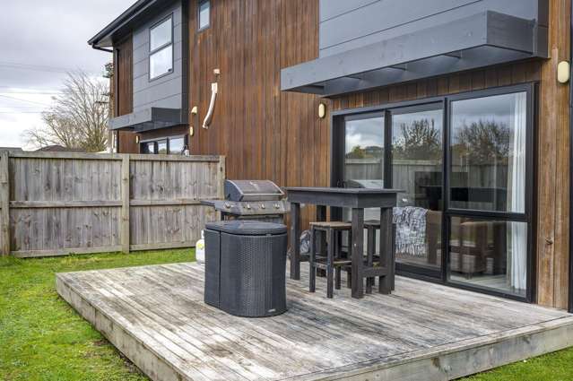 2/3 Elmira Avenue Chartwell_4