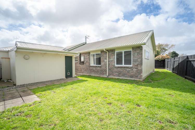 31 Strachan Way Highbury_20