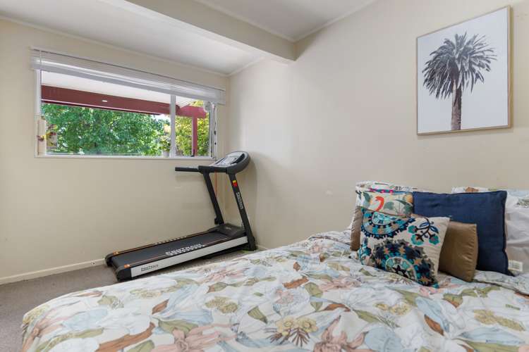 3/24 Commodore Drive Lynfield_11