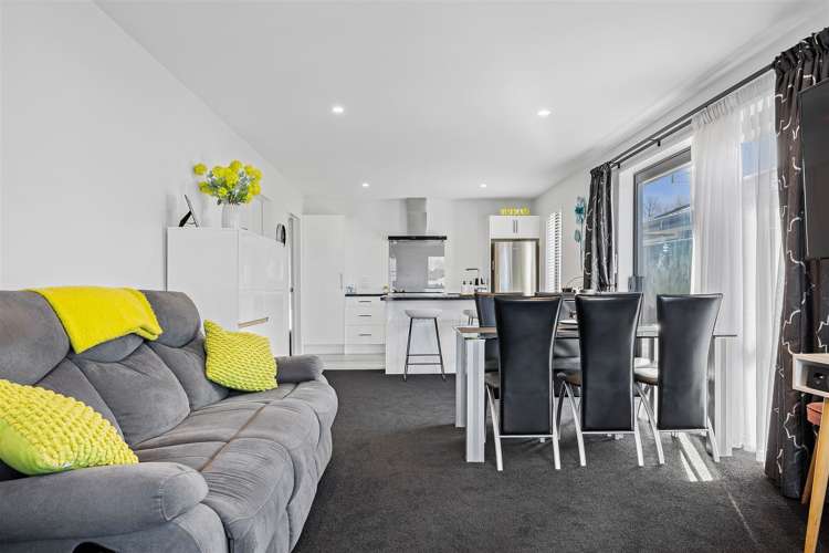 16 Quinn Crescent Woodend_6