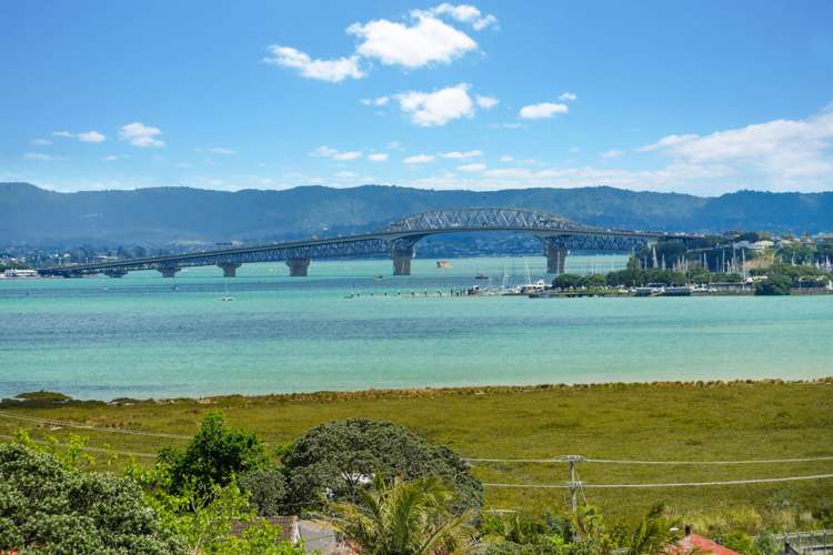 3/69 Lake Road Devonport_2