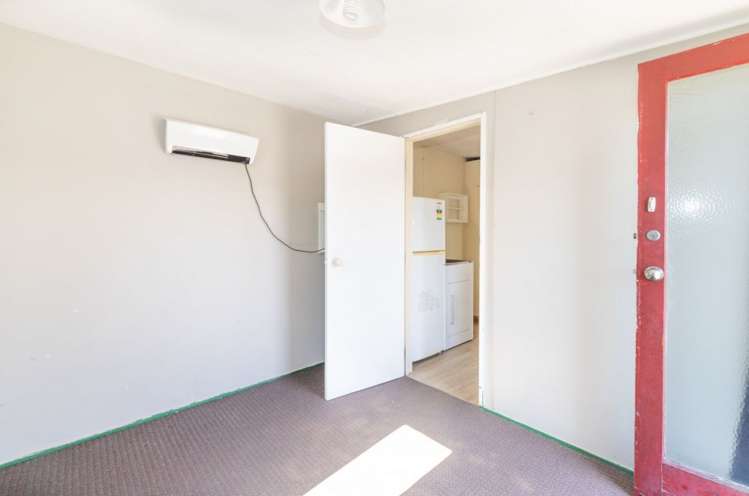 23 Gordon Road Mosgiel_18