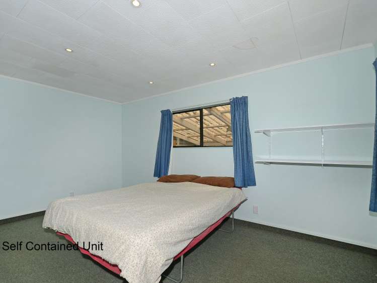 652 Main Road North Te Marua_17