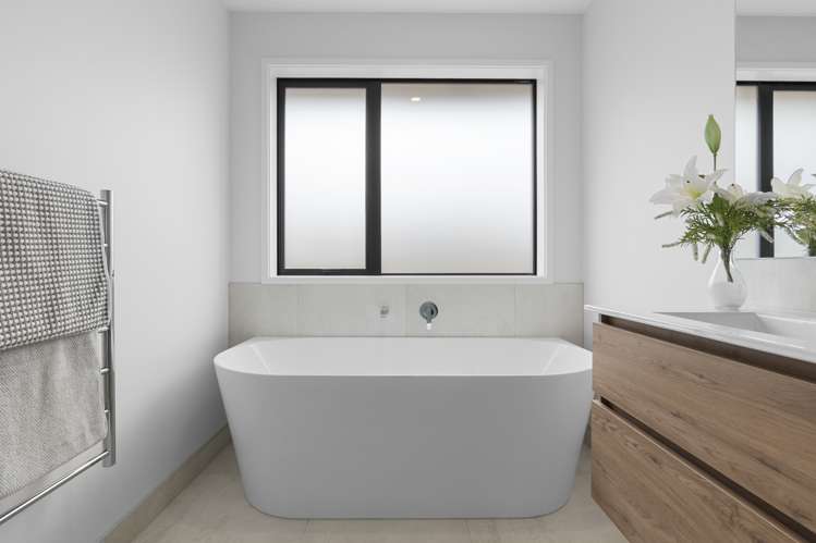 63 Ebenezer Drive Lincoln_23