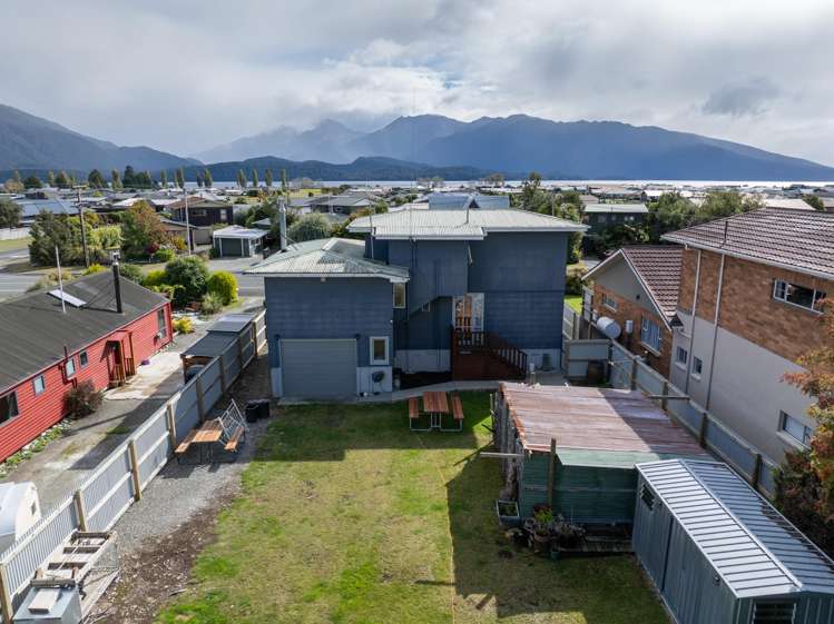 82 Matai Street Te Anau_23