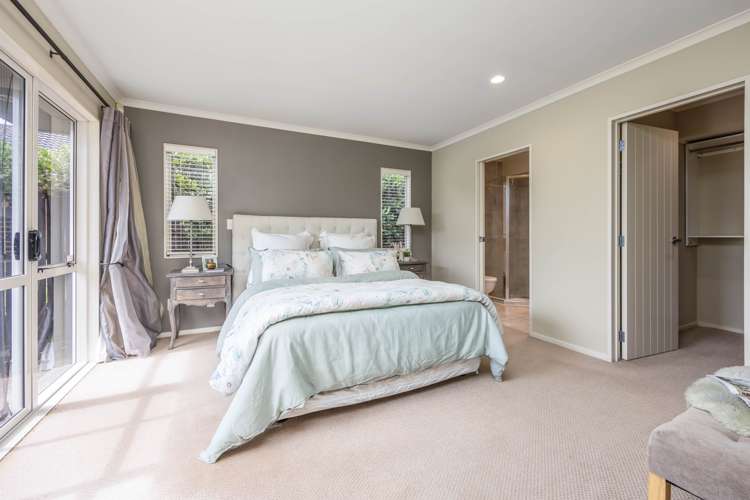 2 Elwyn Close Flat Bush_17