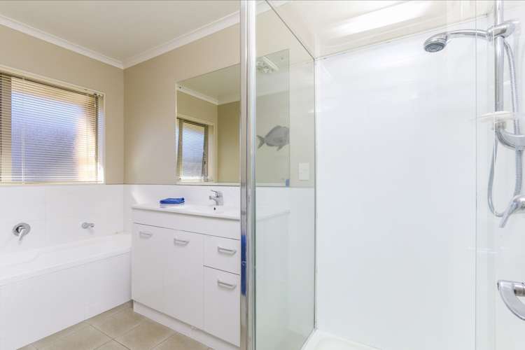 3 Gibbston Crescent Flat Bush_19