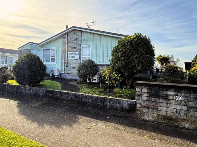 Central Convenience - 2 Bedroom Unit