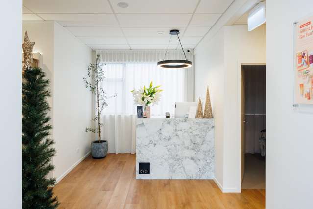 56-60 Queen Street Palmerston North_2