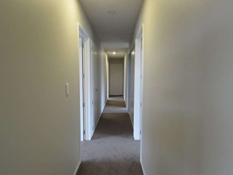 19 Edwin Ebbett Place Wigram_11