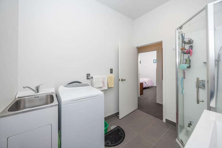 1/8 Venna Fry Lane Huntly_18