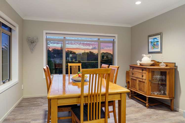 12 Simpson Crescent Raumati Beach_10