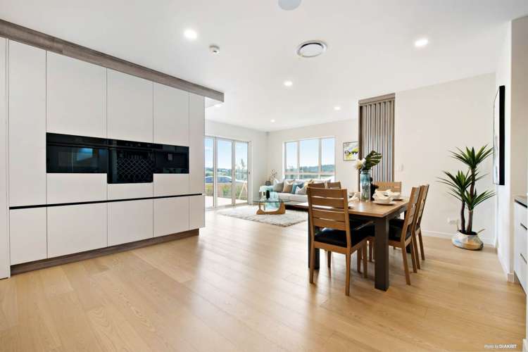 11 Treloar Crescent Hobsonville_8